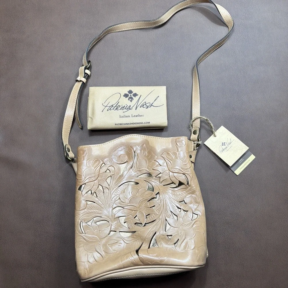 Patricia Nash Crossbody Sling Bag LAVELLO Sand Color Cut Out Floral Leather New!